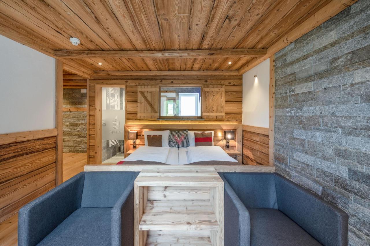 Hotel Crusch Alba Swiss Lodge Zernez Bagian luar foto