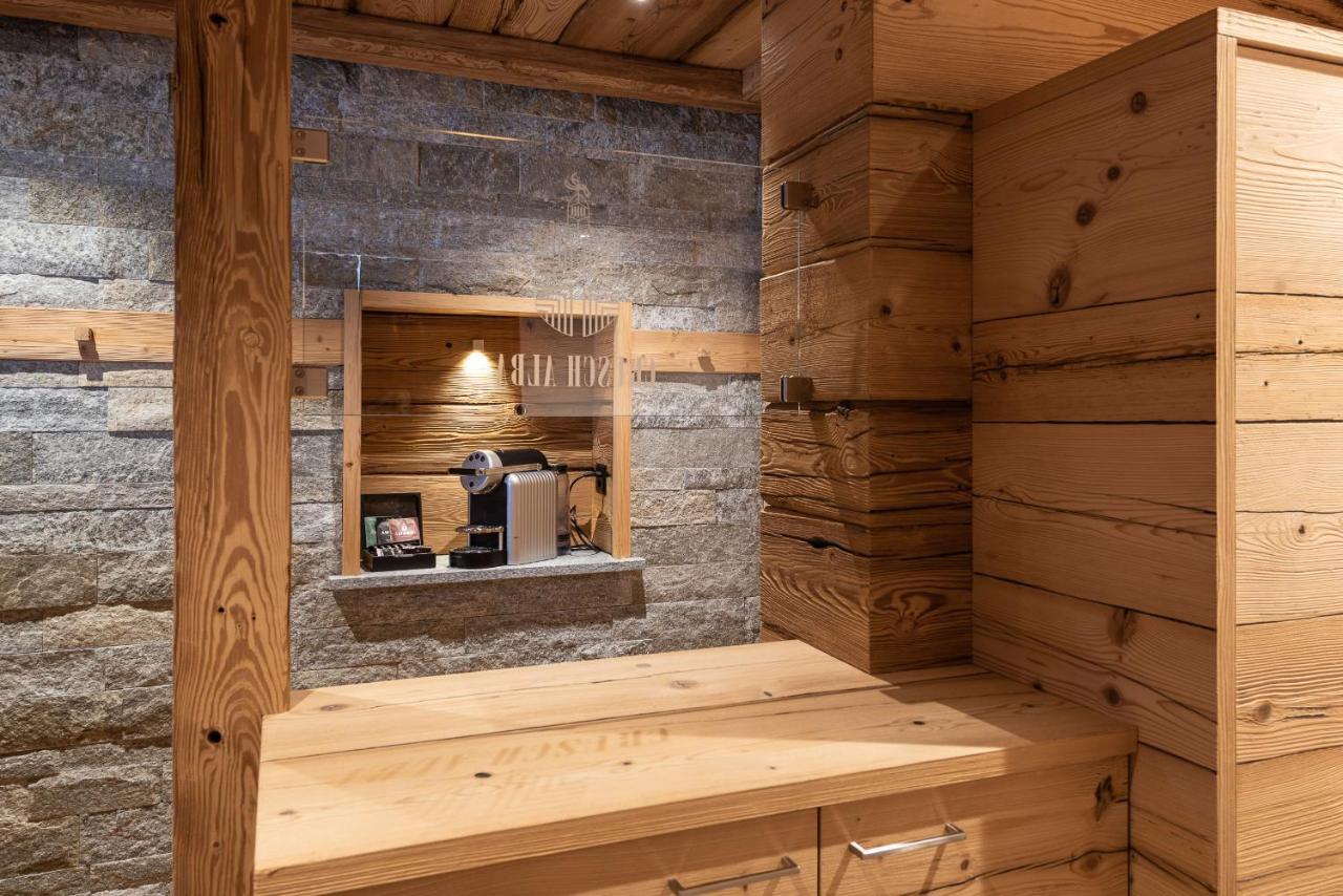 Hotel Crusch Alba Swiss Lodge Zernez Bagian luar foto