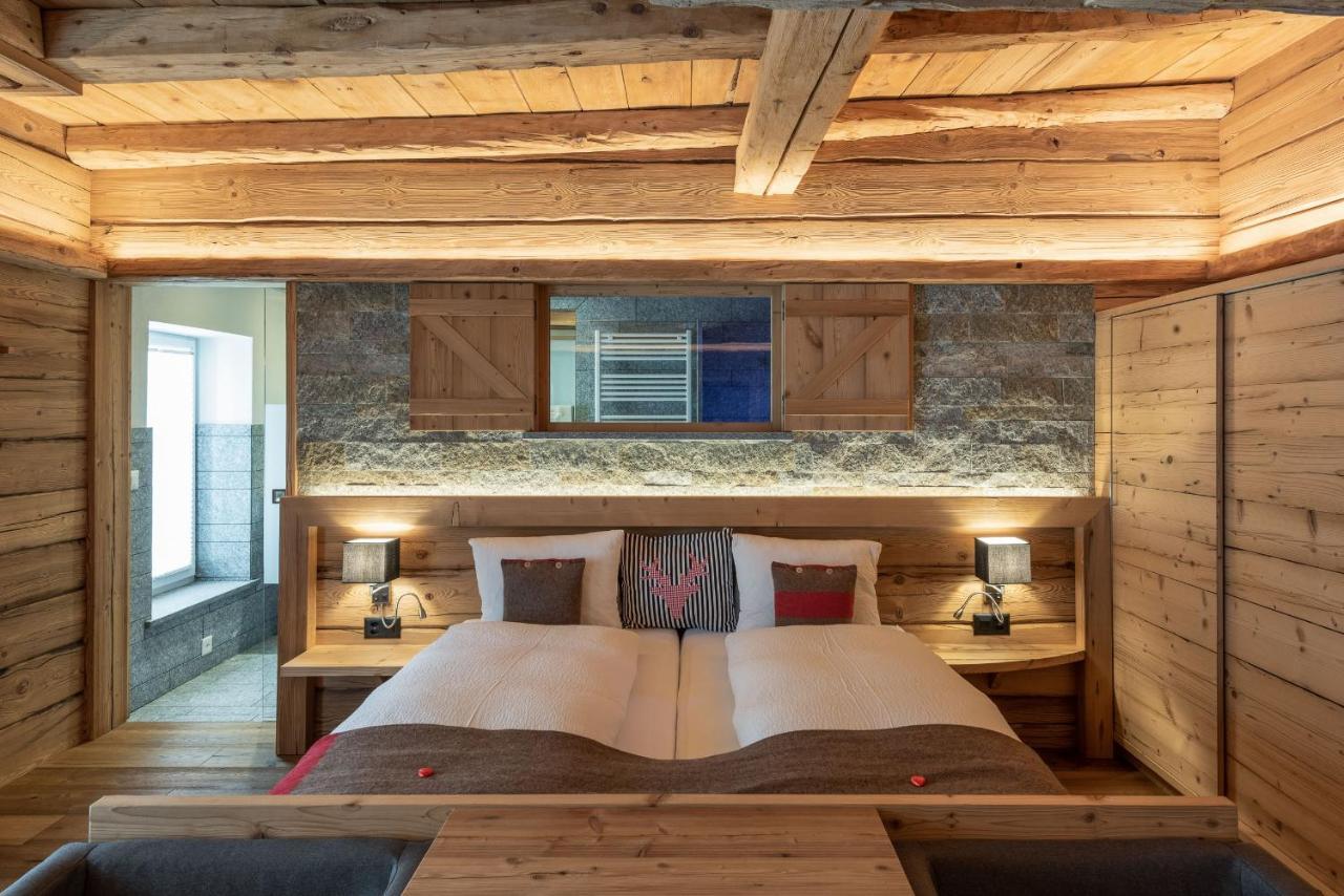 Hotel Crusch Alba Swiss Lodge Zernez Bagian luar foto