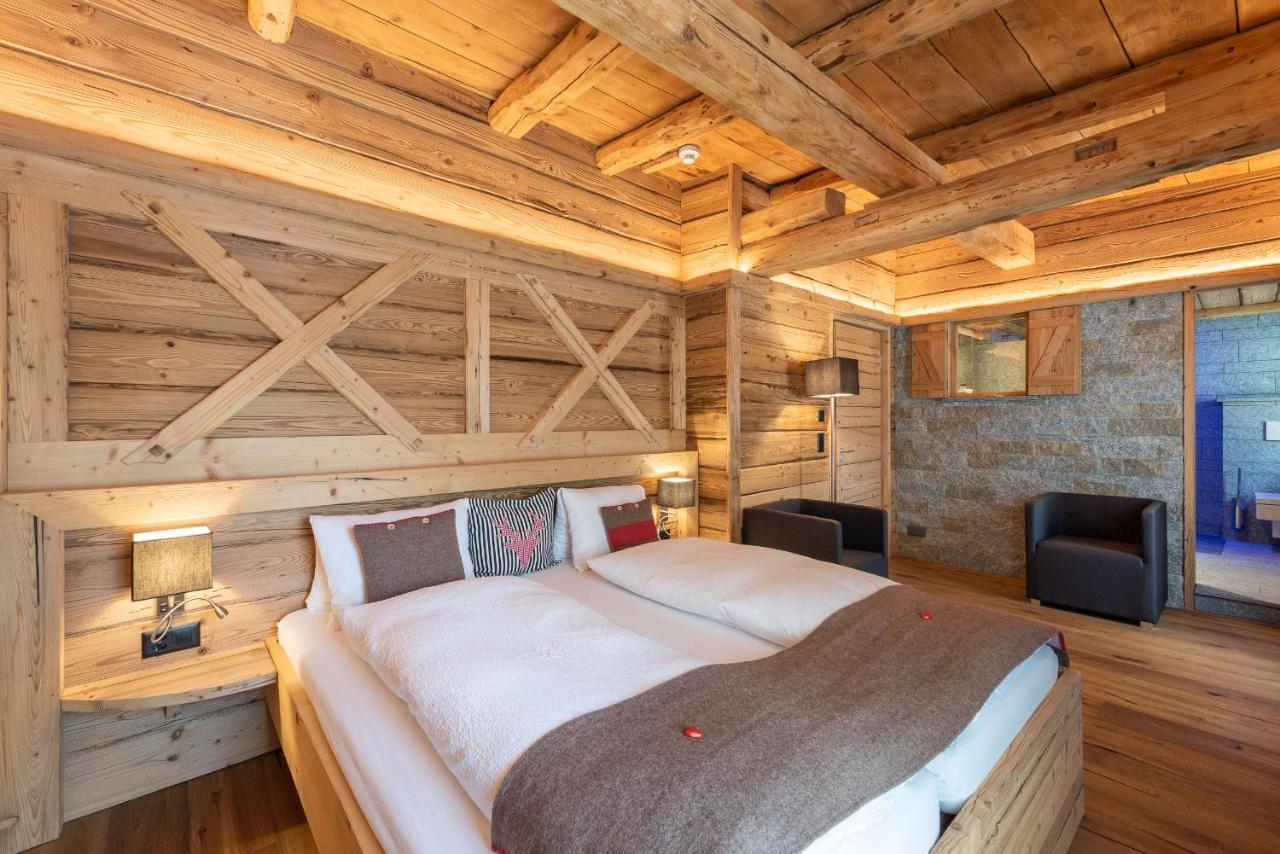 Hotel Crusch Alba Swiss Lodge Zernez Bagian luar foto