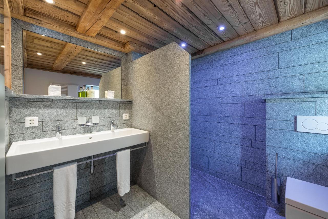 Hotel Crusch Alba Swiss Lodge Zernez Bagian luar foto