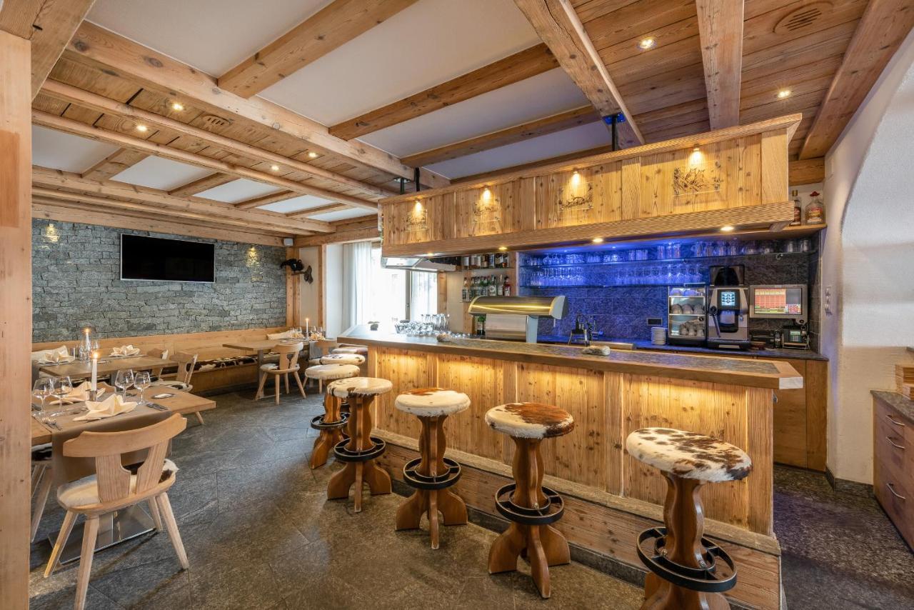Hotel Crusch Alba Swiss Lodge Zernez Bagian luar foto