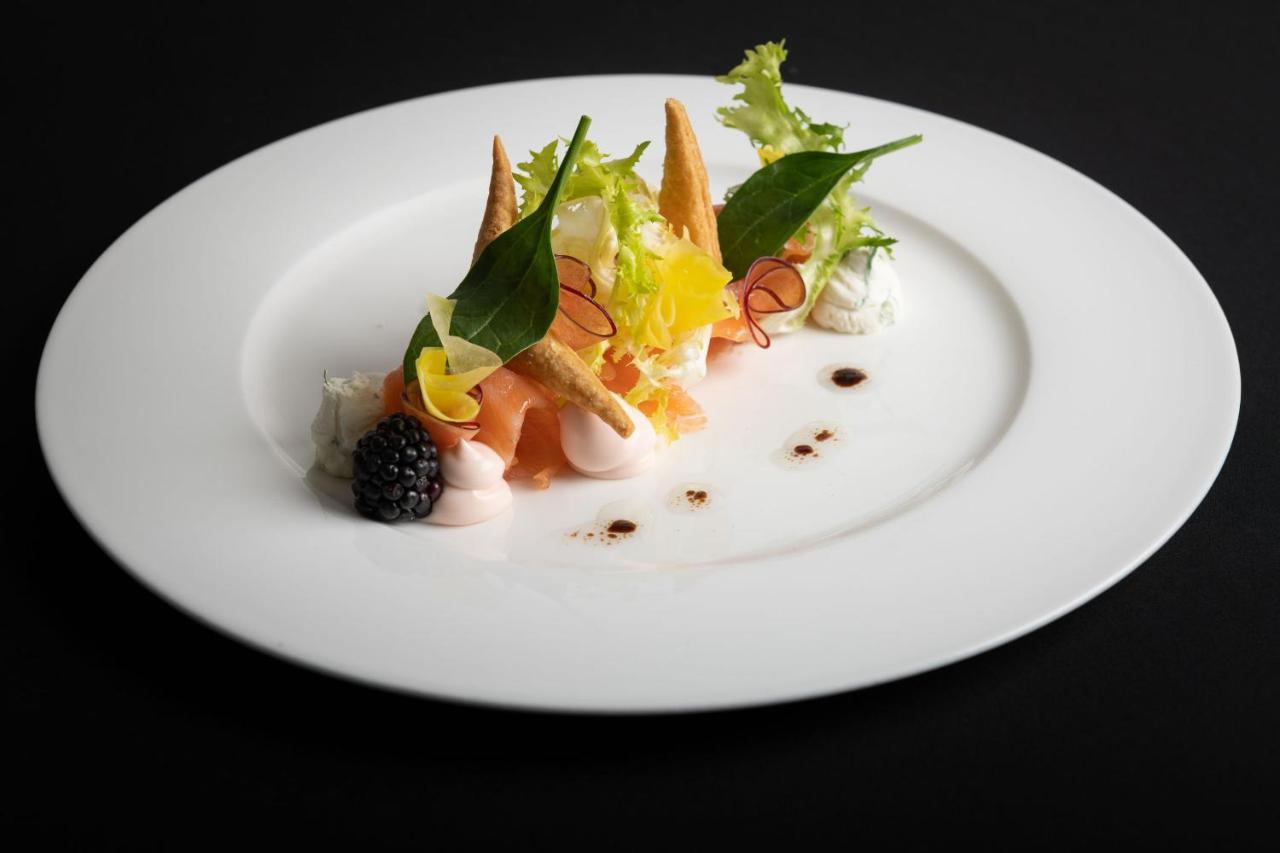 Hotel Crusch Alba Swiss Lodge Zernez Bagian luar foto